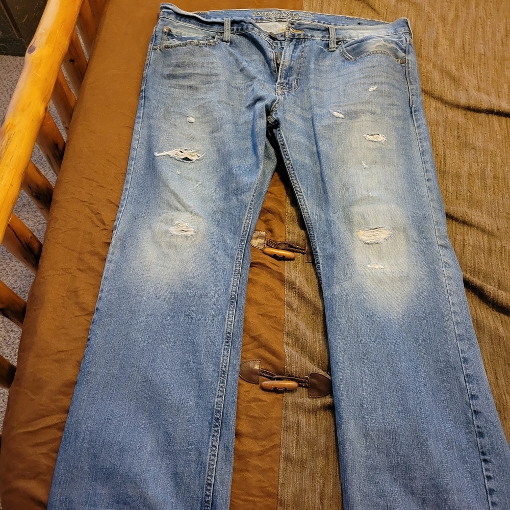 2 pairs American eagle